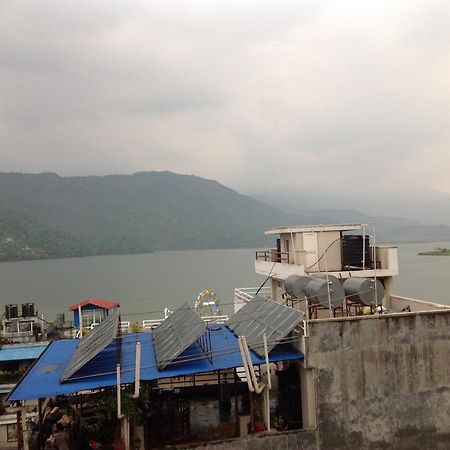 Hotel Direction Pokhara Exterior foto