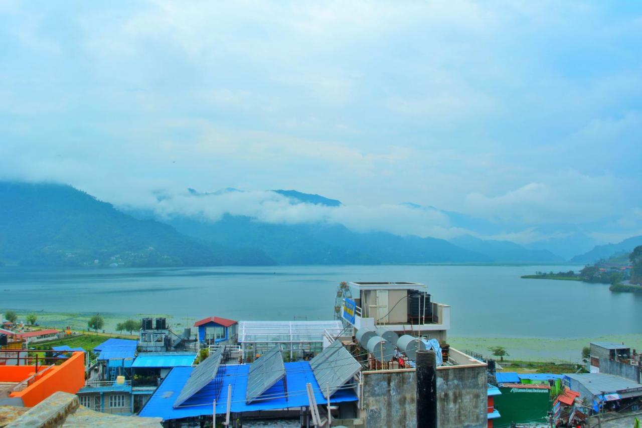 Hotel Direction Pokhara Exterior foto