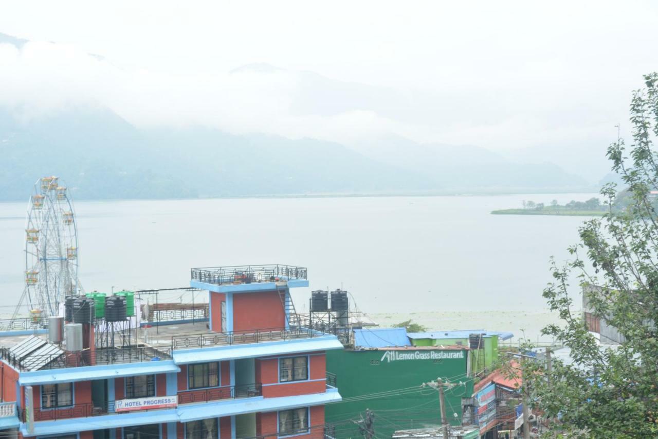 Hotel Direction Pokhara Exterior foto