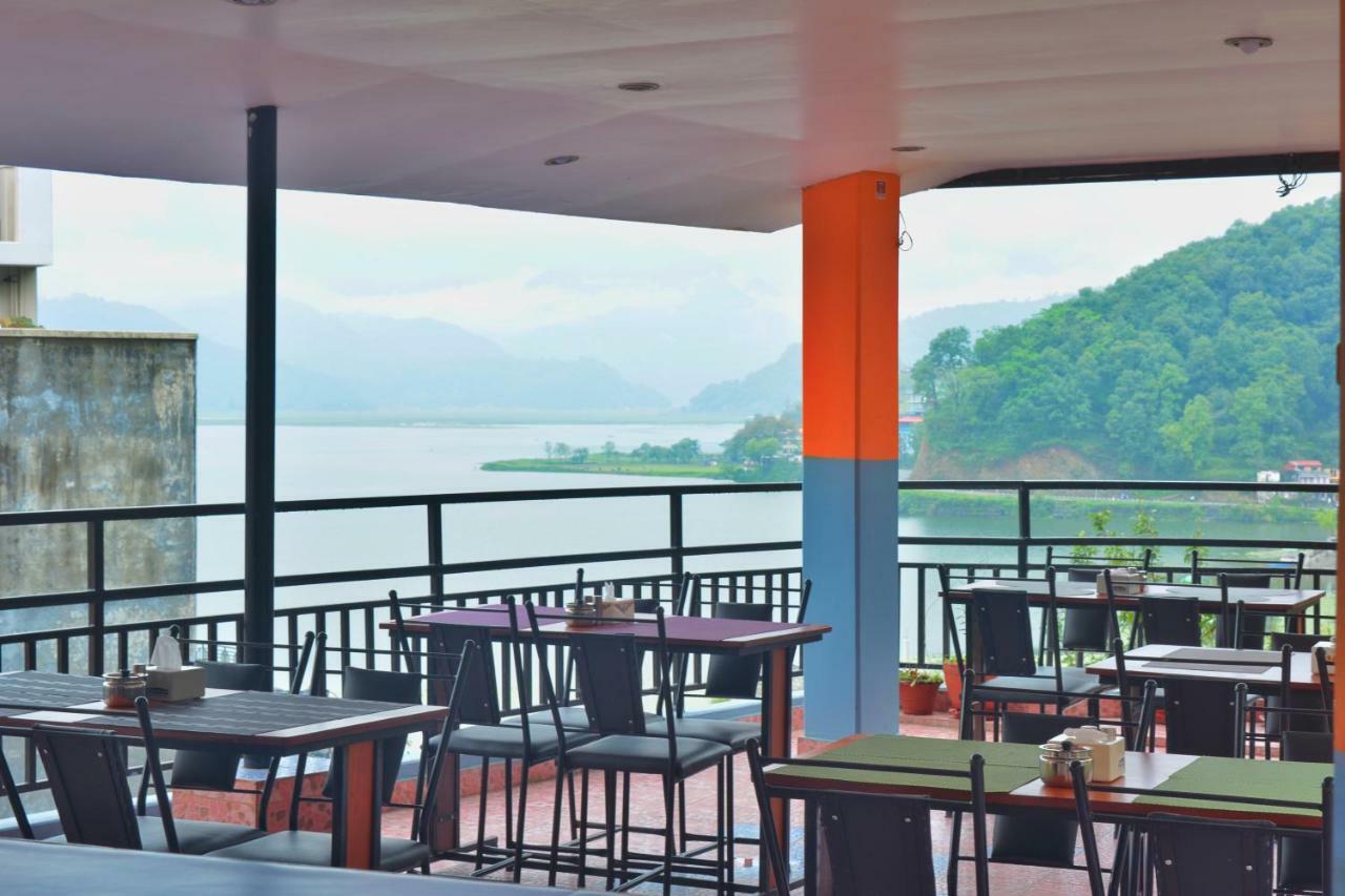 Hotel Direction Pokhara Exterior foto