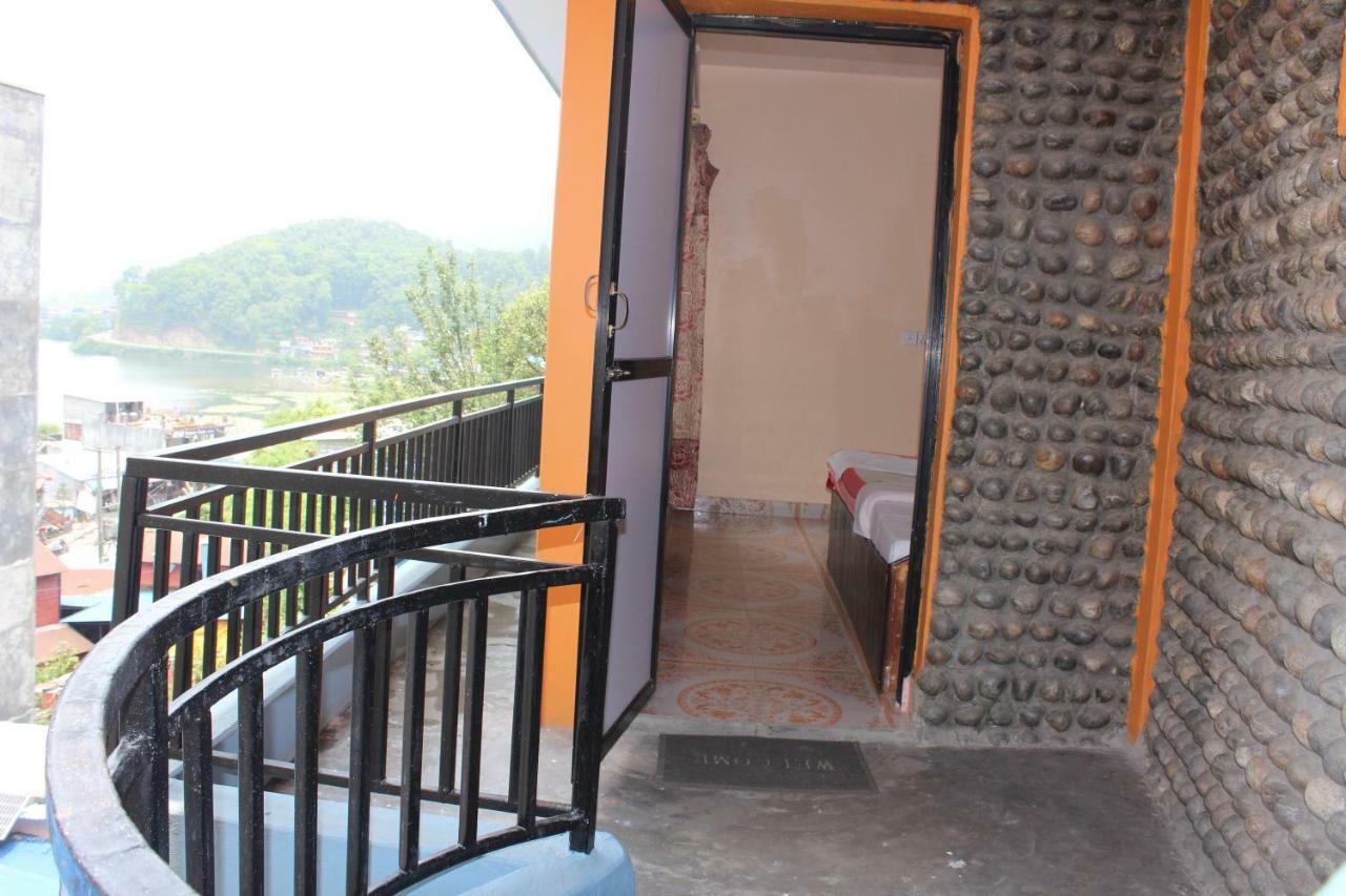 Hotel Direction Pokhara Exterior foto